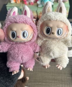 Soymilk Laabubu and Lychee Berry bubu macaron