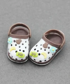 Crocs brown for Labubu